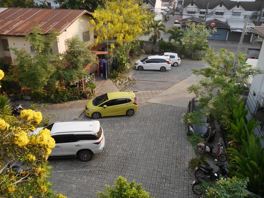Pakdee House Hotell Udon Thani Eksteriør bilde