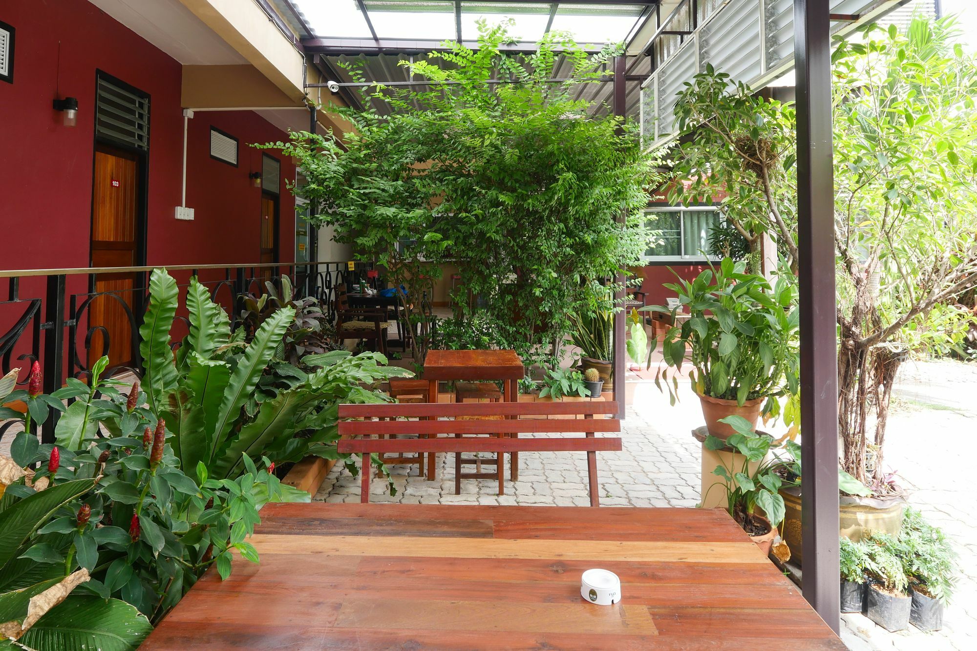Pakdee House Hotell Udon Thani Eksteriør bilde