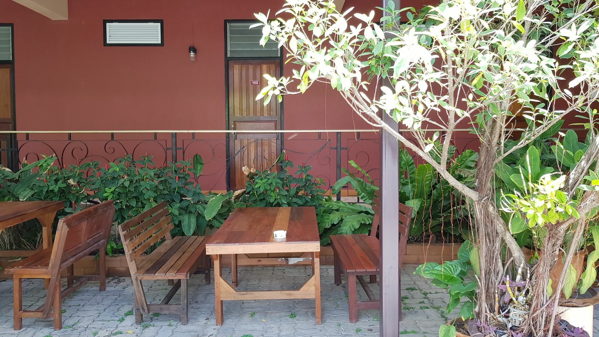 Pakdee House Hotell Udon Thani Eksteriør bilde
